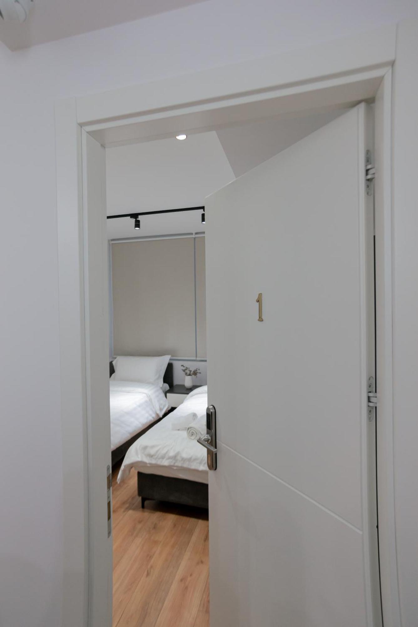 La Gioia Apartment تيرانا المظهر الخارجي الصورة
